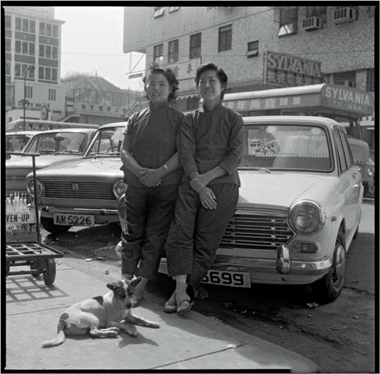 【侨报】美国华人摄影师刘博智50年跟拍海外移民影像