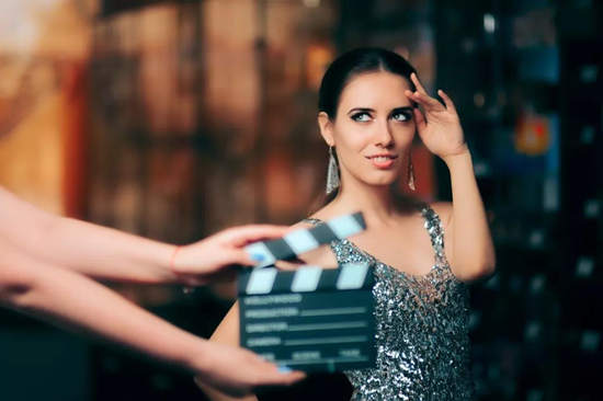 直播融带货网红也可申请EB1A移民美国 直播融带货网红也可申请EB1A移民美国