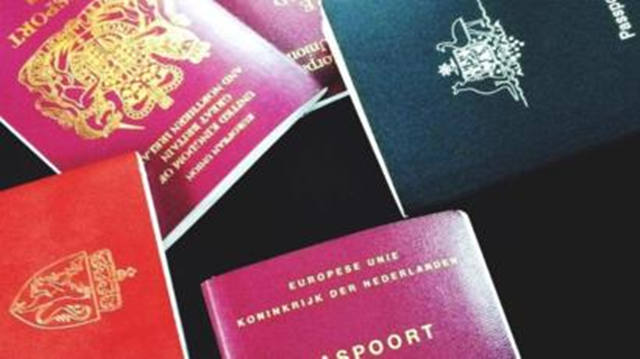 欧美的有钱人甚至普通人也会考虑买多一本或几本他国护照！