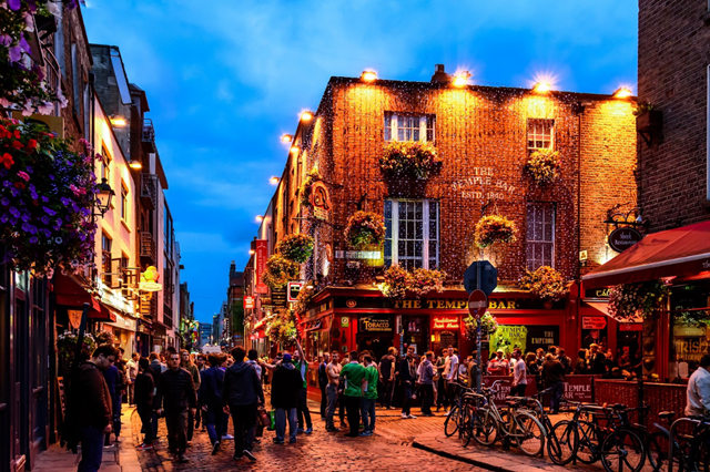 著名的都柏林Temple Bar 酒吧 著名的都柏林Temple Bar 酒吧